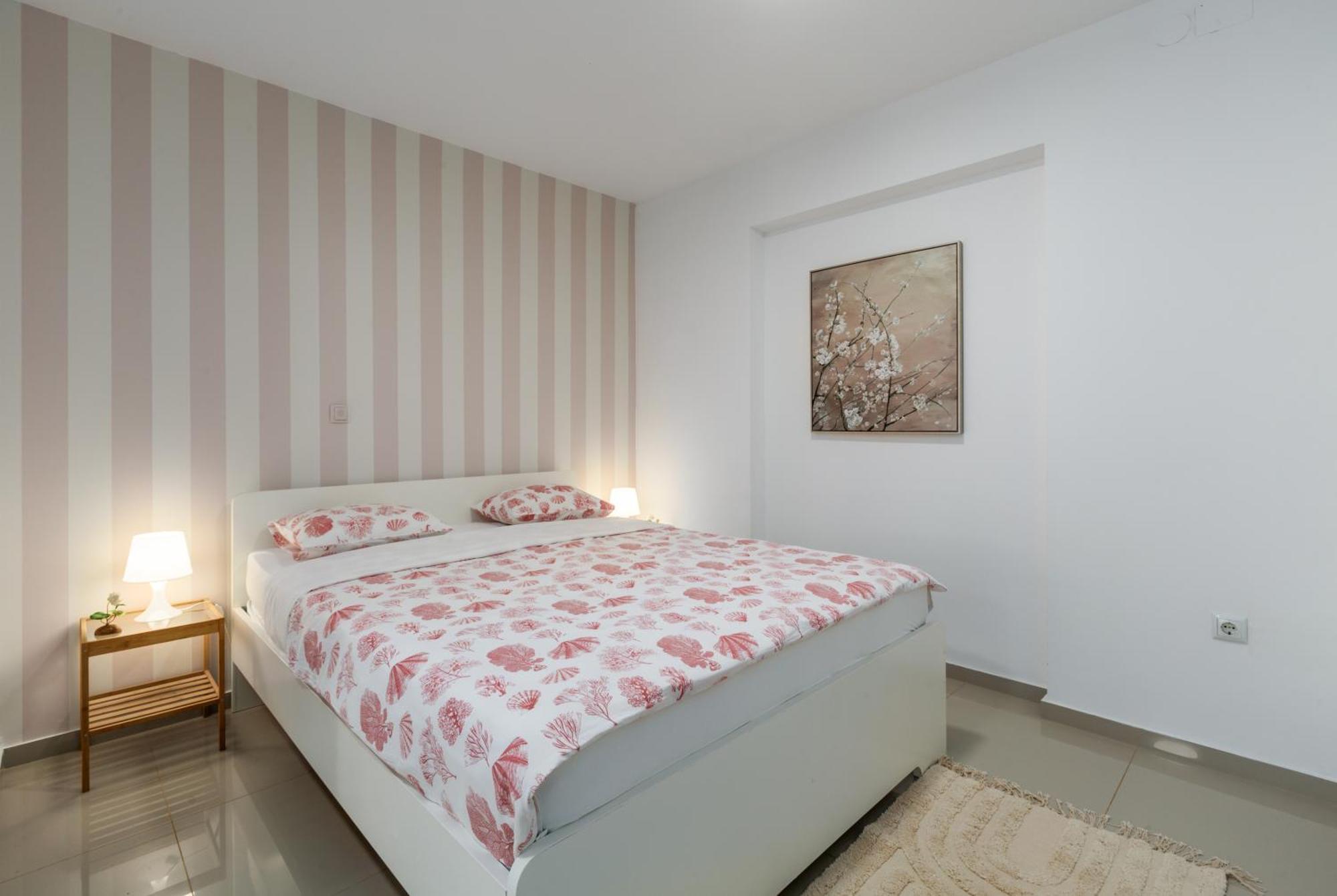 Modern Apartment Zen With Private Garden Porec Ngoại thất bức ảnh