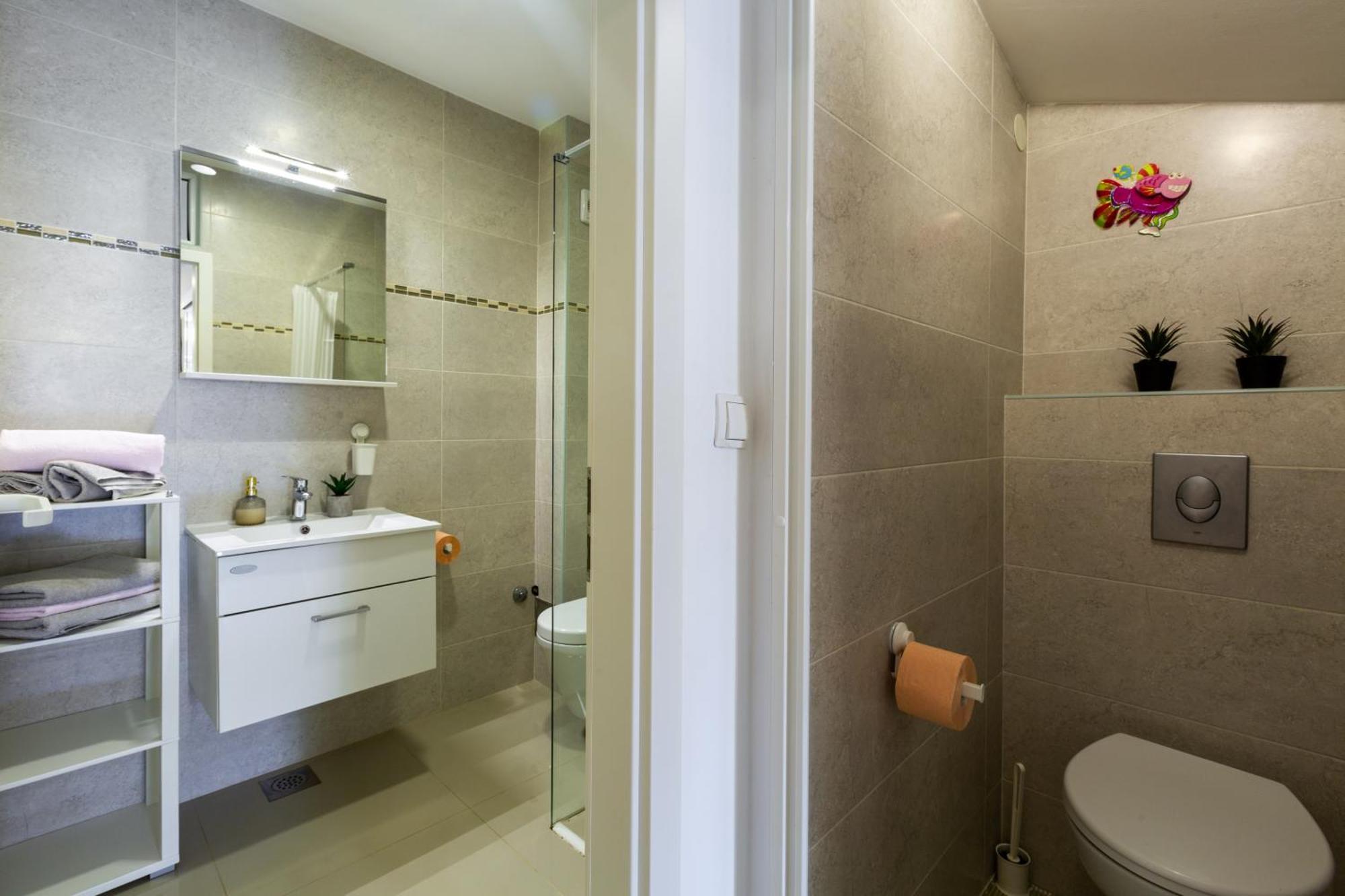 Modern Apartment Zen With Private Garden Porec Ngoại thất bức ảnh
